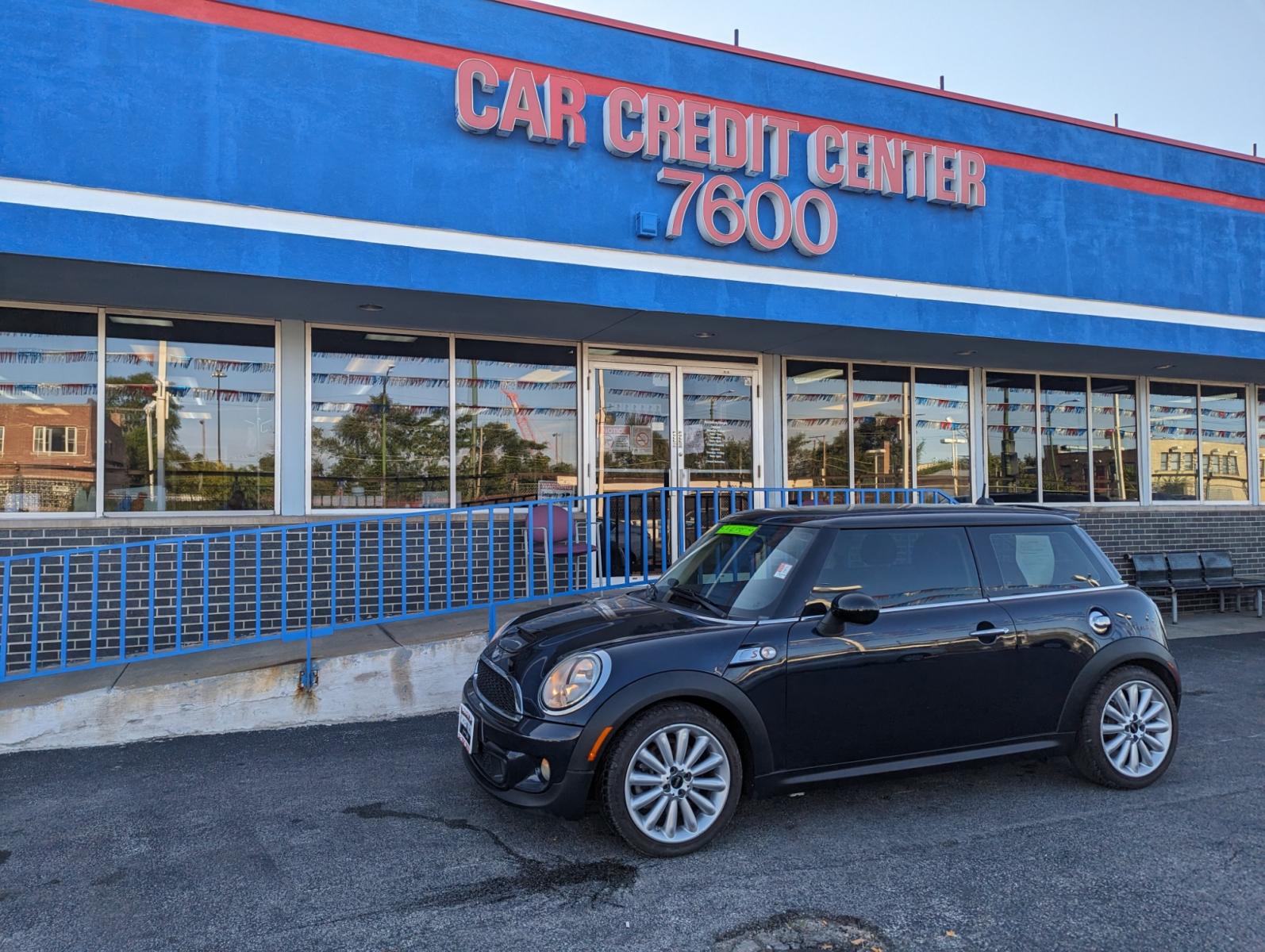 2012 BLUE Mini Cooper S (WMWSV3C53CT) with an 1.6L L4 DOHC 16V TURBO engine, located at 7600 S Western Ave., Chicago, IL, 60620, (773) 918-3980, 0.000000, 0.000000 - Unable to interpret response, please check raw response - Photo #1