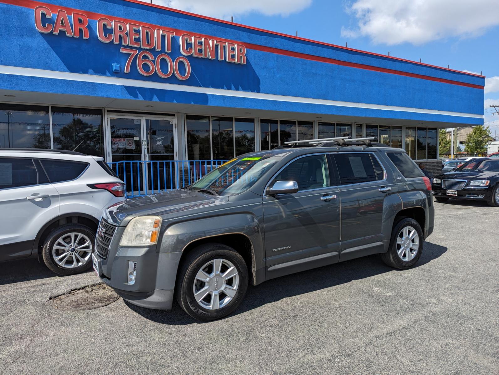 2013 GREEN GMC Terrain SLT1 FWD (2GKALUEK5D6) with an 2.4L L4 DOHC 16V FFV engine, 6-Speed Automatic transmission, located at 7600 S Western Ave., Chicago, IL, 60620, (773) 918-3980, 0.000000, 0.000000 - Photo #1