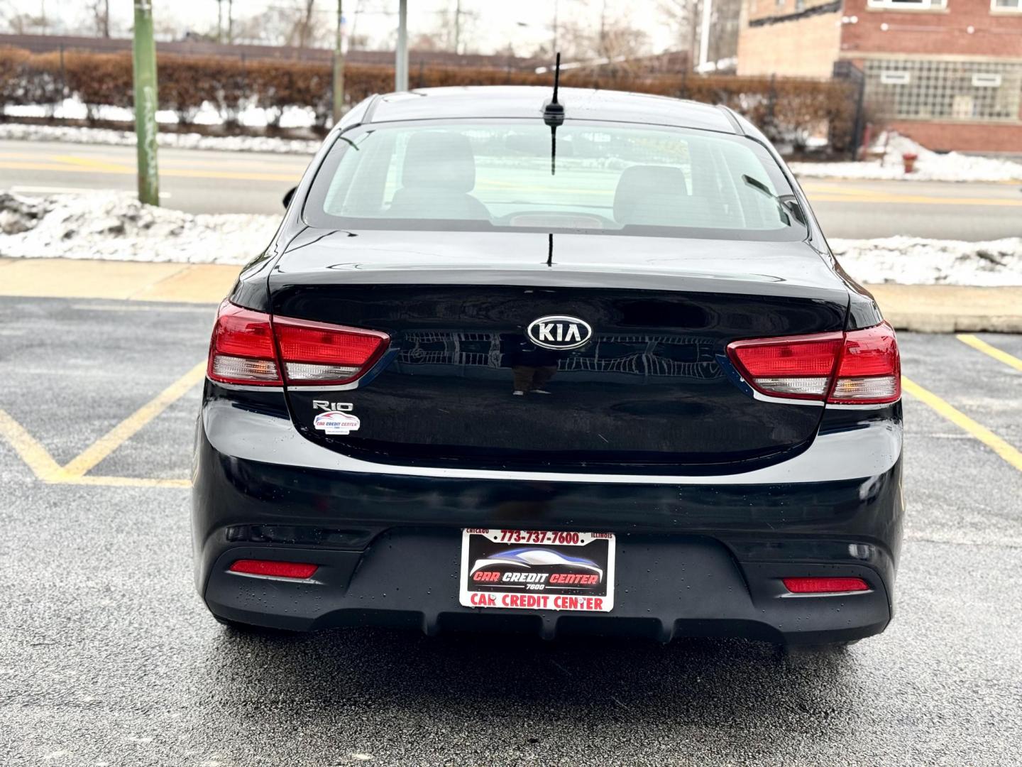 2018 BLACK Kia Rio S (3KPA24AB7JE) with an 1.6L L4 DOHC 16V engine, 6A transmission, located at 7600 S Western Ave., Chicago, IL, 60620, (773) 918-3980, 0.000000, 0.000000 - Photo#3