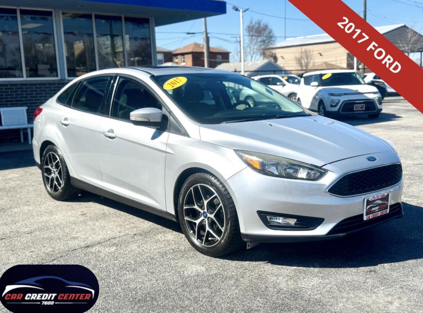 2017 SILVER Ford Focus SEL Sedan (1FADP3H21HL) with an 2.0L L4 DOHC 16V engine, located at 7600 S Western Ave., Chicago, IL, 60620, (773) 918-3980, 0.000000, 0.000000 - Photo#0