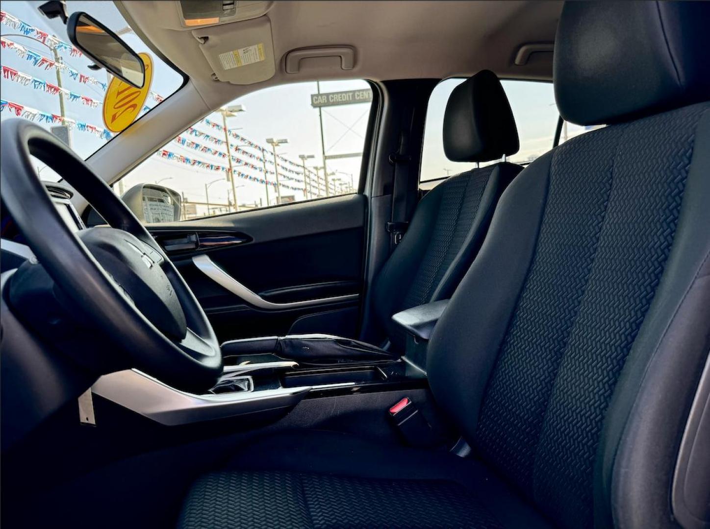 2019 GRAY MITSUBISHI ECLIPSE CROSS ES ES (JA4AS3AA3KZ) with an 1.5L L4 DOHC 16V engine, CVT transmission, located at 7600 S Western Ave., Chicago, IL, 60620, (773) 918-3980, 0.000000, 0.000000 - Photo#6