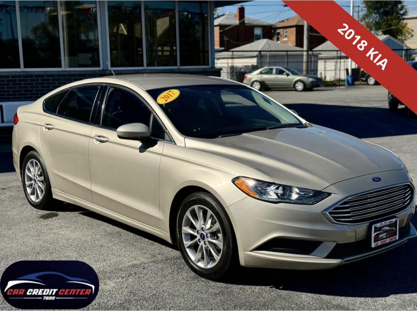 2017 GOLD FORD FUSION SE SE (3FA6P0HD1HR) with an 1.5L L4 DOHC 16V engine, 6A transmission, located at 7600 S Western Ave., Chicago, IL, 60620, (773) 918-3980, 0.000000, 0.000000 - Photo#0