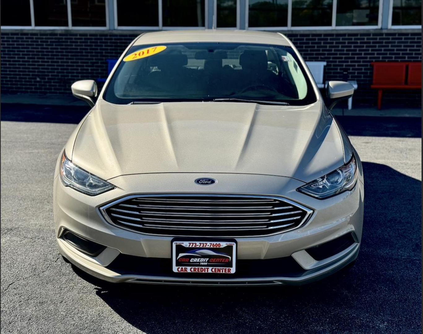 2017 GOLD FORD FUSION SE SE (3FA6P0HD1HR) with an 1.5L L4 DOHC 16V engine, 6A transmission, located at 7600 S Western Ave., Chicago, IL, 60620, (773) 918-3980, 0.000000, 0.000000 - Photo#2