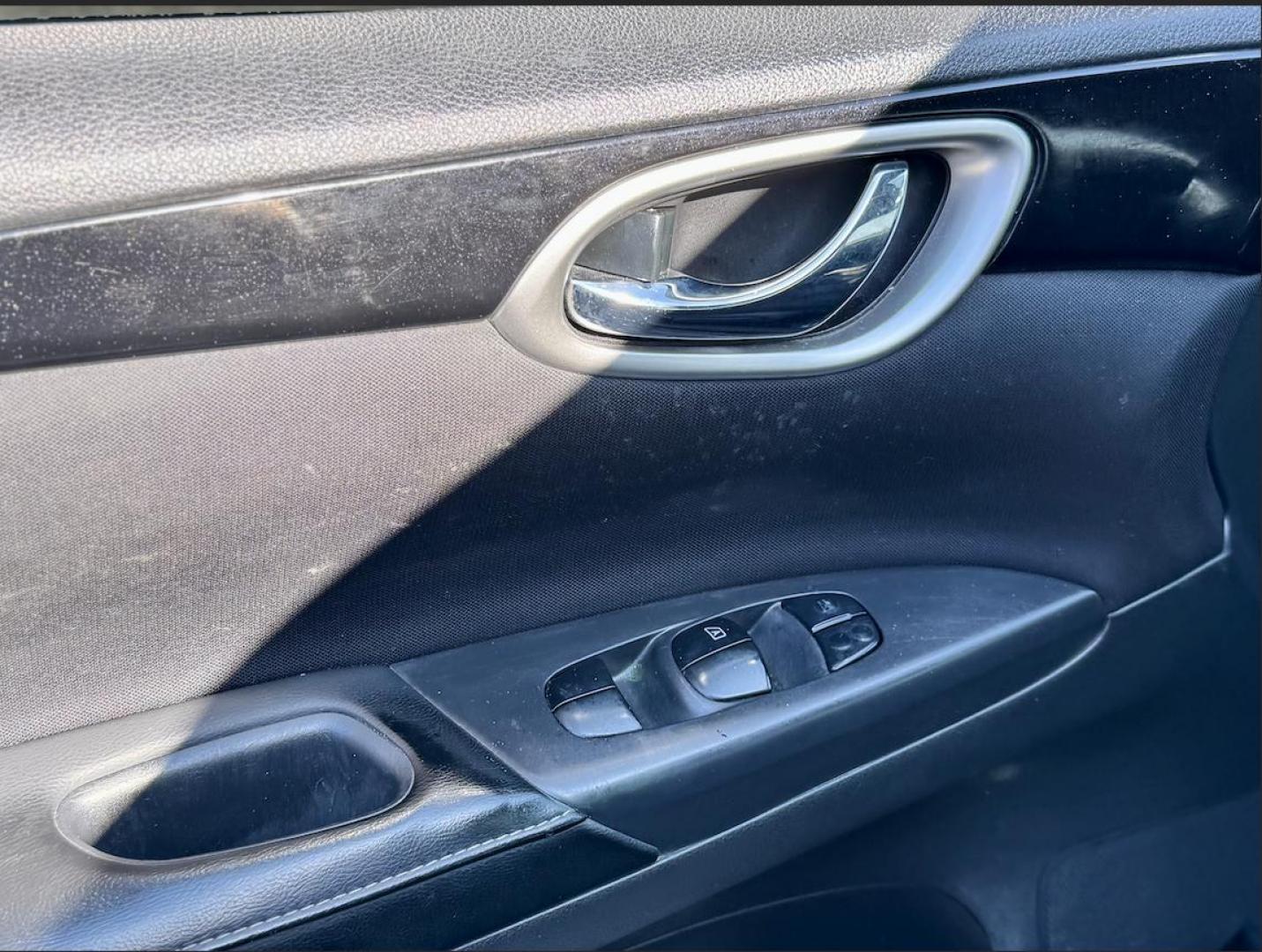 2019 BLACK Nissan Sentra S CVT (3N1AB7AP3KY) with an 1.8L L4 SFI DOHC 16V engine, CVT transmission, located at 7600 S Western Ave., Chicago, IL, 60620, (773) 918-3980, 0.000000, 0.000000 - Photo#11