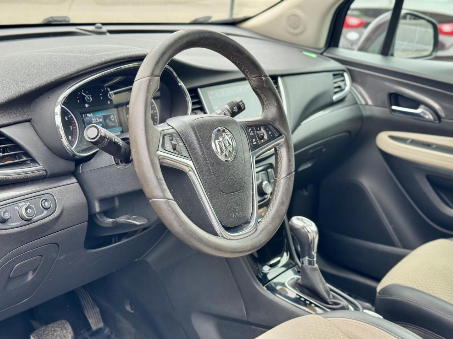 2017 BURGANDY Buick Encore Sport Touring AWD (KL4CJ2SB7HB) with an 1.4L L4 DOHC 16V TURBO engine, 6A transmission, located at 7600 S Western Ave., Chicago, IL, 60620, (773) 918-3980, 0.000000, 0.000000 - Photo#5