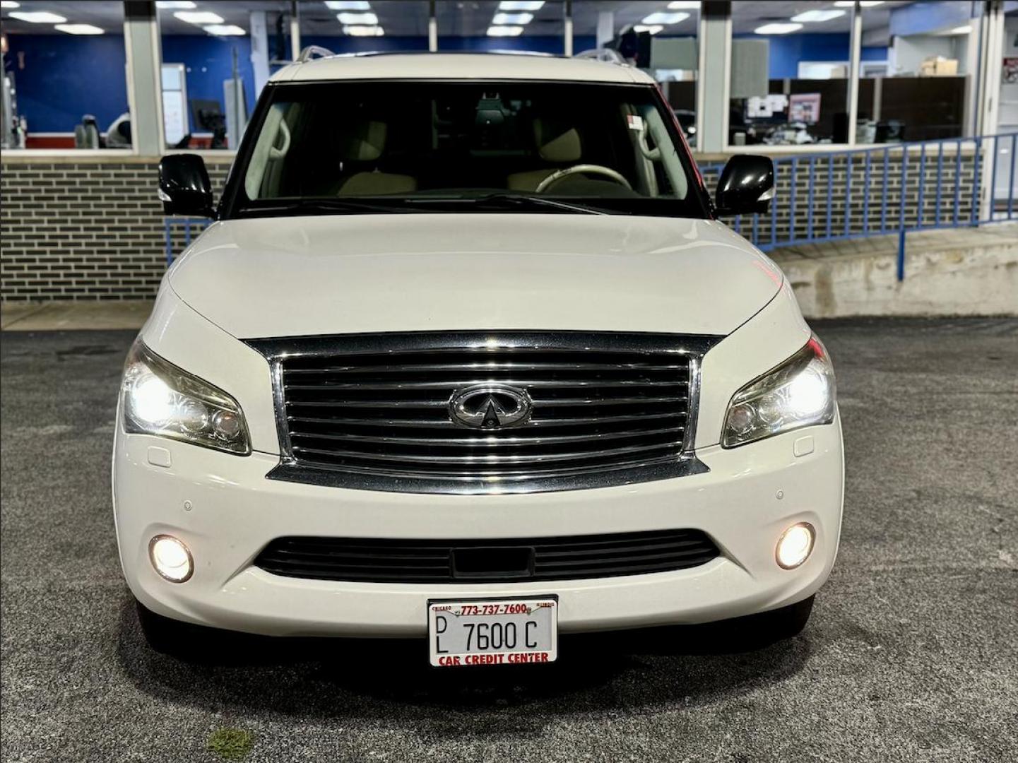 2012 WHITE Infiniti QX56 4WD (JN8AZ2NE4C9) with an 5.6L V8 DOHC 32V engine, 5-Speed Automatic transmission, located at 7600 S Western Ave., Chicago, IL, 60620, (773) 918-3980, 0.000000, 0.000000 - Photo#1