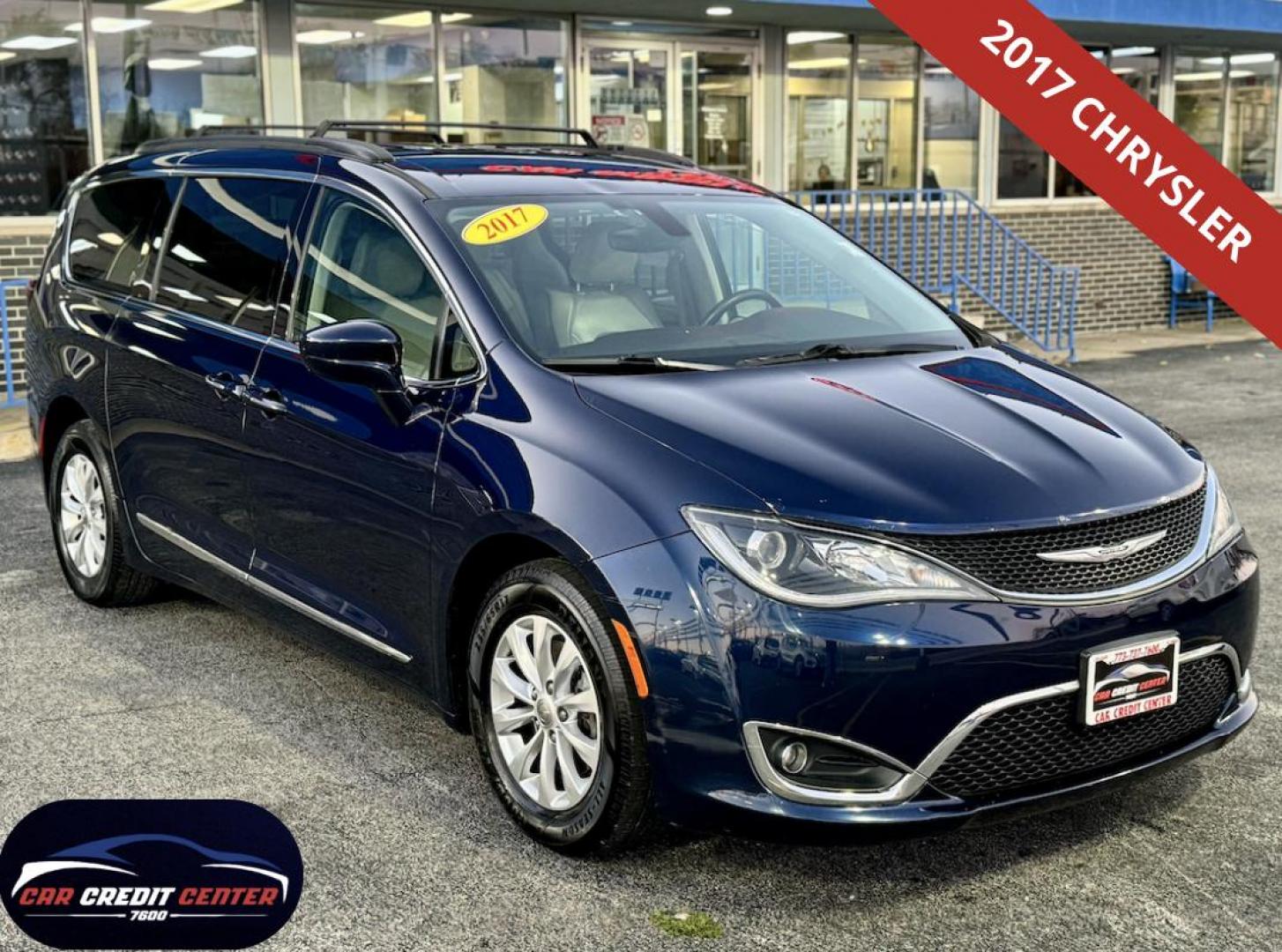 2017 BLUE Chrysler Pacifica Touring (2C4RC1BG0HR) with an 3.6L V6 DOHC 24V engine, 6A transmission, located at 7600 S Western Ave., Chicago, IL, 60620, (773) 918-3980, 0.000000, 0.000000 - Photo#0