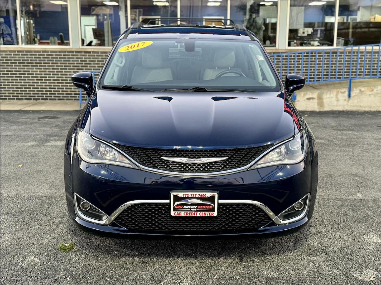 2017 BLUE Chrysler Pacifica Touring (2C4RC1BG0HR) with an 3.6L V6 DOHC 24V engine, 6A transmission, located at 7600 S Western Ave., Chicago, IL, 60620, (773) 918-3980, 0.000000, 0.000000 - Photo#1