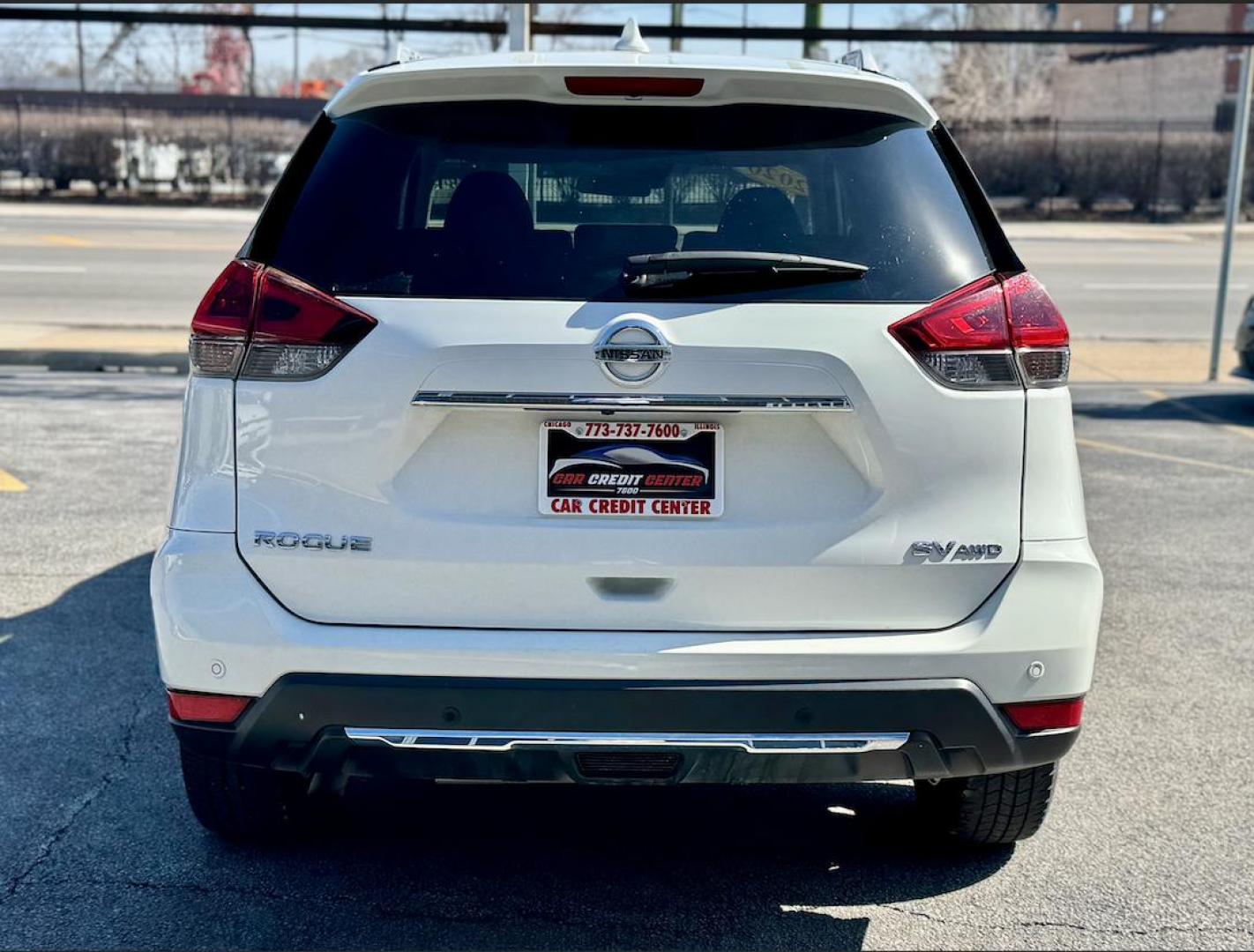 2020 WHITE Nissan Rogue S AWD (5N1AT2MV7LC) with an 2.5L L4 DOHC 16V engine, CVT transmission, located at 7600 S Western Ave., Chicago, IL, 60620, (773) 918-3980, 0.000000, 0.000000 - Photo#3