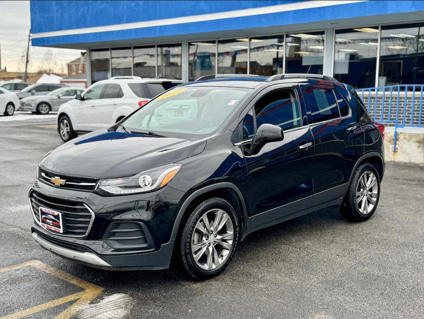 2019 BLACK Chevrolet Trax LT FWD (3GNCJLSB4KL) with an 1.4L L4 DOHC 16V engine, 6A transmission, located at 7600 S Western Ave., Chicago, IL, 60620, (773) 918-3980, 0.000000, 0.000000 - Photo#2