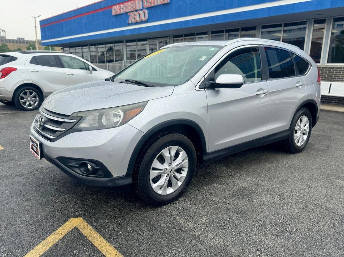 2014 SILVER Honda CR-V EX-L 4WD 5-Speed AT (2HKRM4H79EH) with an 2.4L L4 DOHC 16V engine, 5-Speed Automatic transmission, located at 7600 S Western Ave., Chicago, IL, 60620, (773) 918-3980, 0.000000, 0.000000 - Photo#2