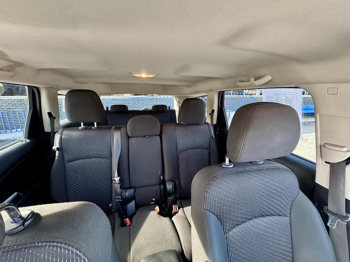 2019 GRAY Dodge Journey SE (3C4PDCAB6KT) with an 2.4L L4 DOHC 16V engine, 4A transmission, located at 7600 S Western Ave., Chicago, IL, 60620, (773) 918-3980, 0.000000, 0.000000 - Photo#9