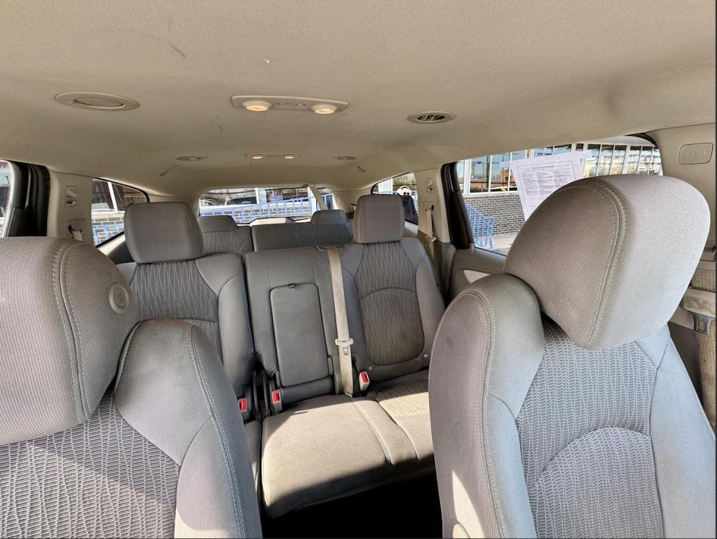 2017 SILVER Chevrolet Traverse LS FWD w/PDC (1GNKRFED2HJ) with an 3.6L V6 DOHC 24V engine, 6A transmission, located at 7600 S Western Ave., Chicago, IL, 60620, (773) 918-3980, 0.000000, 0.000000 - Photo#11