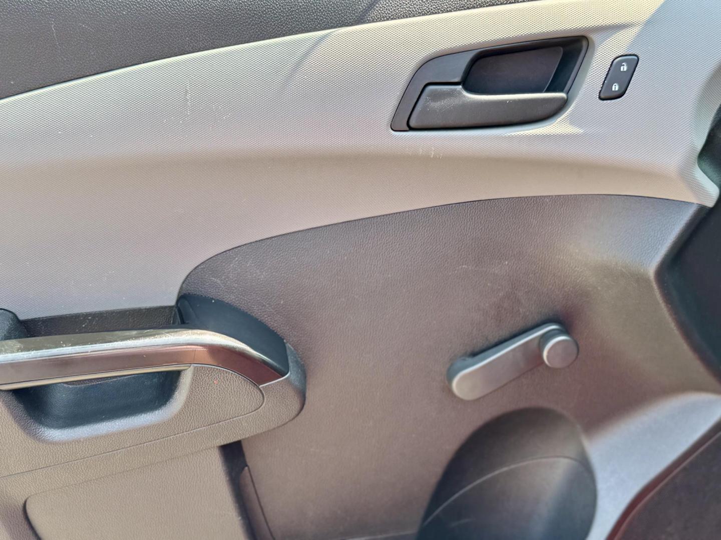 2020 RED Chevrolet Sonic FL Auto Hatchback (1G1JG6SB9L4) with an 1.4L L4 DOHC 24V TURBO engine, 6A transmission, located at 7600 S Western Ave., Chicago, IL, 60620, (773) 918-3980, 0.000000, 0.000000 - Photo#13