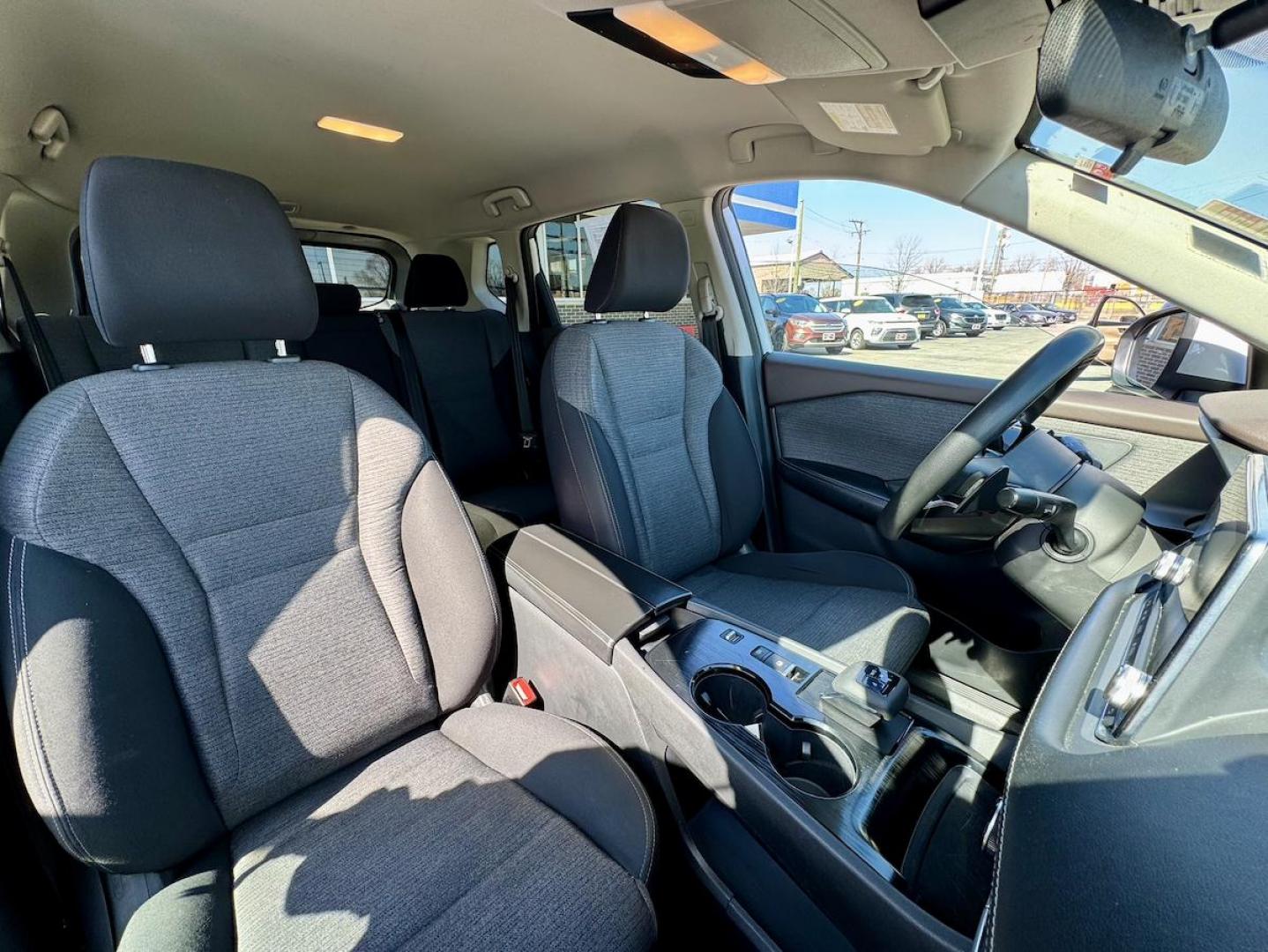 2021 SILVER Nissan Rogue SV (5N1AT3BA3MC) with an 2.5L L4 DOHC 16V engine, CVT transmission, located at 7600 S Western Ave., Chicago, IL, 60620, (773) 918-3980, 0.000000, 0.000000 - Photo#9