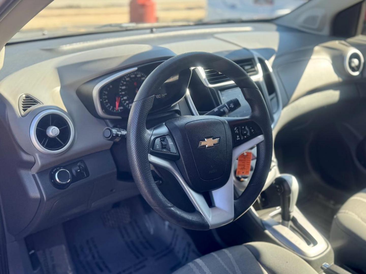 2019 RED Chevrolet Sonic LT Manual Sedan (1G1JD5SB2K4) with an 1.4L L4 DOHC 24V TURBO engine, 5M transmission, located at 7600 S Western Ave., Chicago, IL, 60620, (773) 918-3980, 0.000000, 0.000000 - Photo#5