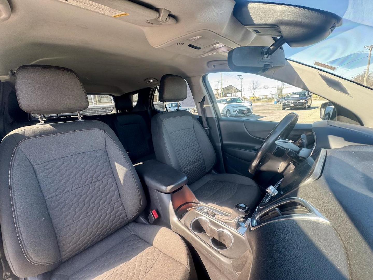 2020 BLACK Chevrolet Equinox LT 2WD (3GNAXKEV4LL) with an 1.5L L4 DIR DOHC 16V TURBO engine, 6A transmission, located at 7600 S Western Ave., Chicago, IL, 60620, (773) 918-3980, 0.000000, 0.000000 - Photo#9