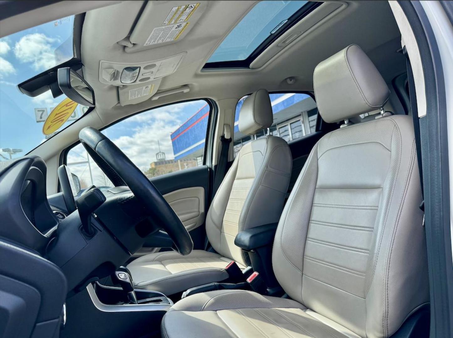 2019 WHITE Ford EcoSport Titanium (MAJ3S2KE6KC) with an 1.0L L3 engine, 6A transmission, located at 7600 S Western Ave., Chicago, IL, 60620, (773) 918-3980, 0.000000, 0.000000 - Photo#6