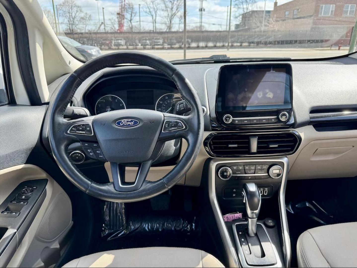 2019 WHITE Ford EcoSport Titanium (MAJ3S2KE6KC) with an 1.0L L3 engine, 6A transmission, located at 7600 S Western Ave., Chicago, IL, 60620, (773) 918-3980, 0.000000, 0.000000 - Photo#5