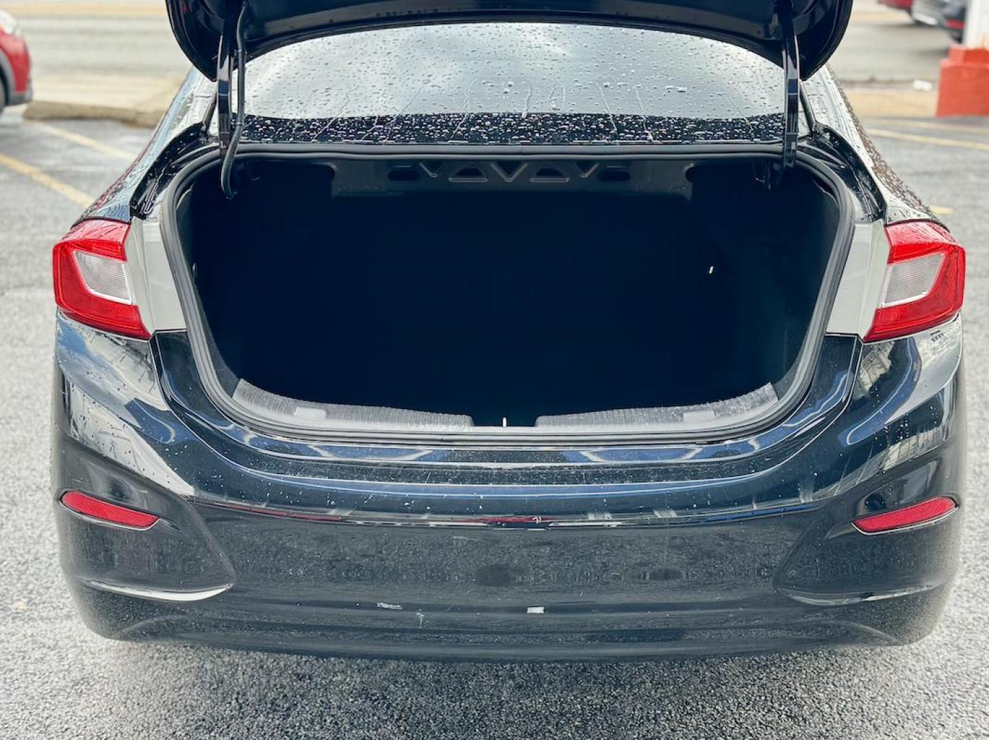2017 BLACK Chevrolet Cruze Premier Auto (1G1BF5SM5H7) with an 1.4L L4 DOHC 16V TURBO engine, 6A transmission, located at 7600 S Western Ave., Chicago, IL, 60620, (773) 918-3980, 0.000000, 0.000000 - Photo#3