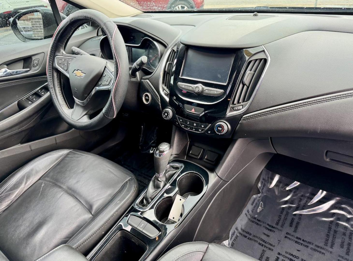 2017 BLACK Chevrolet Cruze Premier Auto (1G1BF5SM5H7) with an 1.4L L4 DOHC 16V TURBO engine, 6A transmission, located at 7600 S Western Ave., Chicago, IL, 60620, (773) 918-3980, 0.000000, 0.000000 - Photo#8