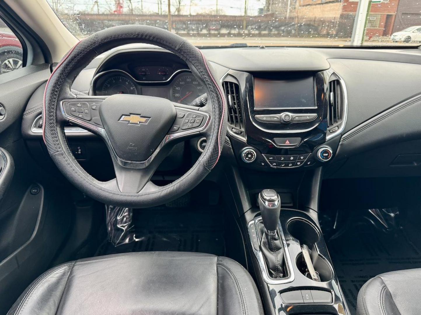 2017 BLACK Chevrolet Cruze Premier Auto (1G1BF5SM5H7) with an 1.4L L4 DOHC 16V TURBO engine, 6A transmission, located at 7600 S Western Ave., Chicago, IL, 60620, (773) 918-3980, 0.000000, 0.000000 - Photo#6