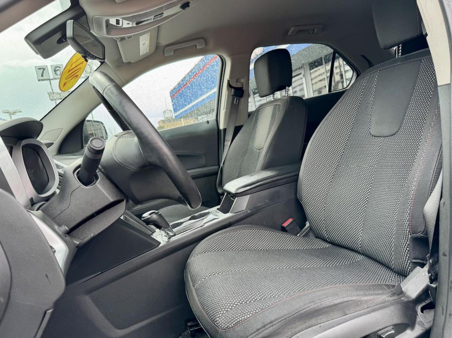 2017 BLACK Chevrolet Equinox LT 2WD (2GNALCEK6H6) with an 2.4L L4 DOHC 16V FFV engine, 6A transmission, located at 7600 S Western Ave., Chicago, IL, 60620, (773) 918-3980, 0.000000, 0.000000 - Photo#7