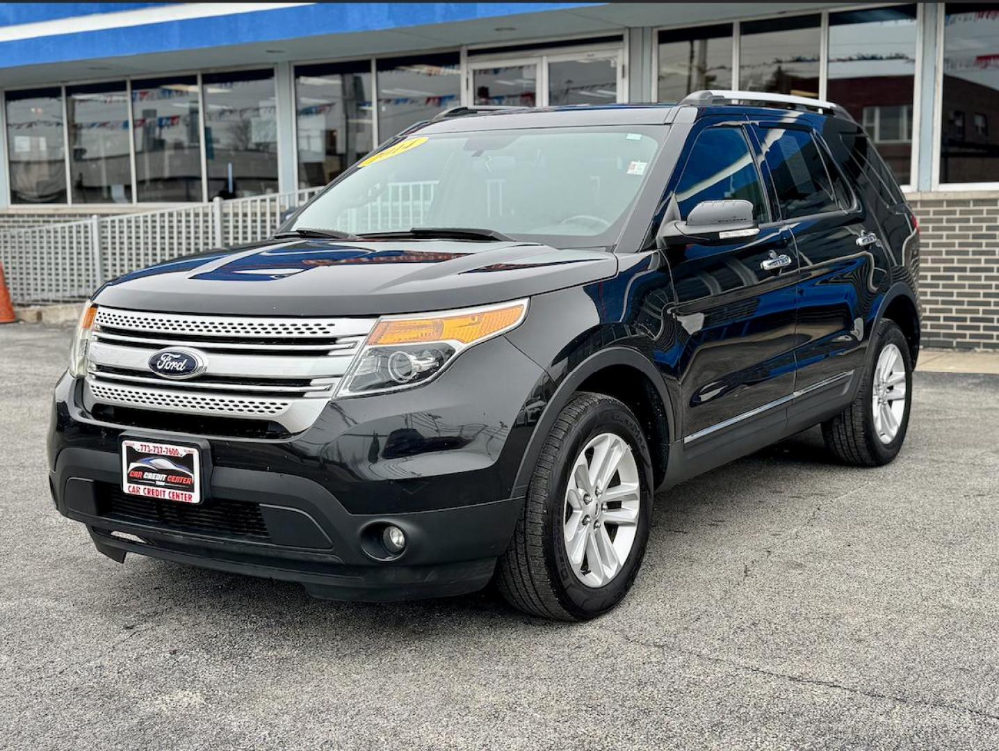 2014 BLACK Ford Explorer XLT 4WD (1FM5K8D82EG) with an 3.5L V6 DOHC 24V engine, 6-Speed Automatic transmission, located at 7600 S Western Ave., Chicago, IL, 60620, (773) 918-3980, 0.000000, 0.000000 - Photo#2
