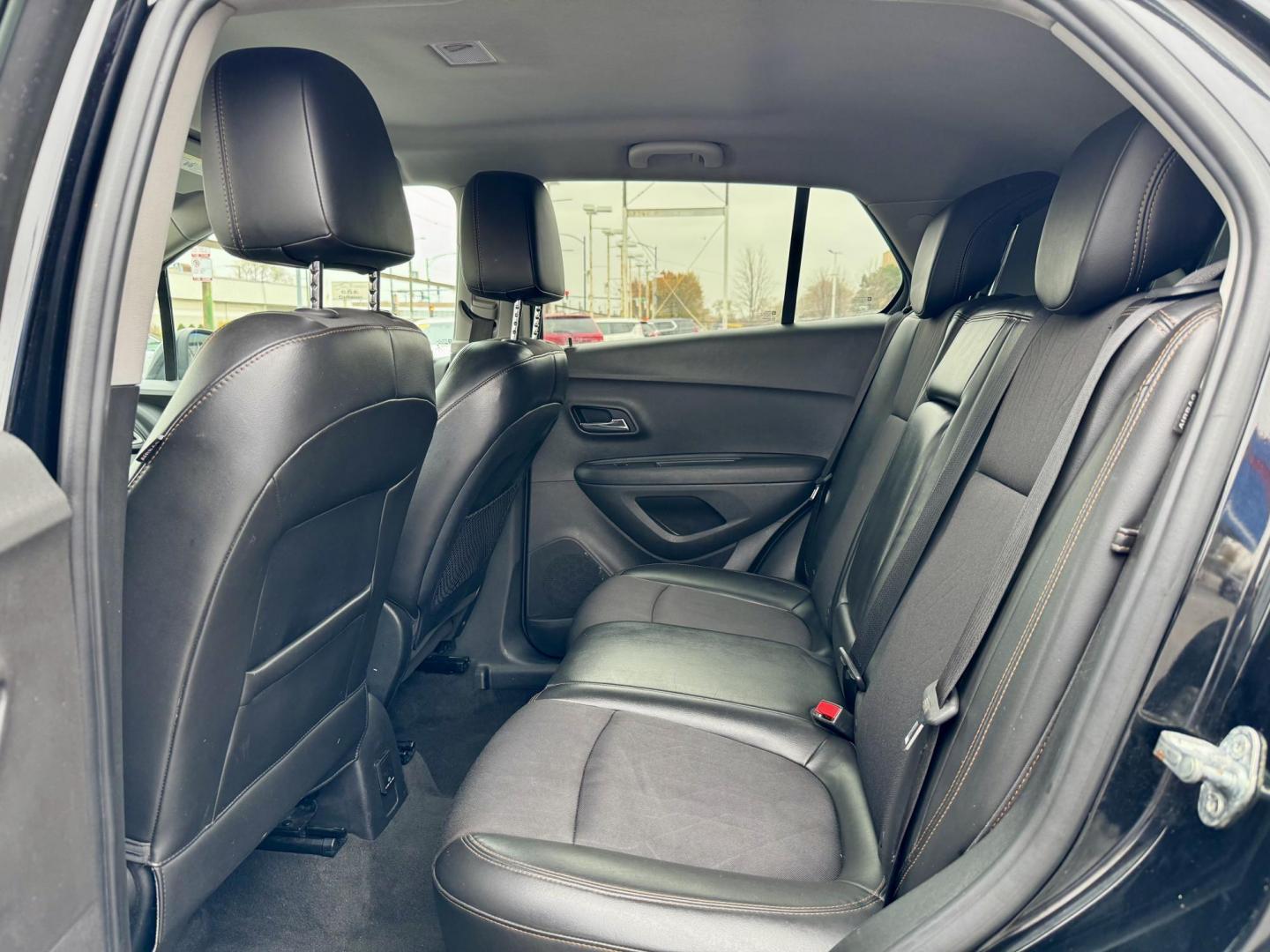 2017 BLACK Chevrolet Trax LT FWD (3GNCJLSB4HL) with an 1.4L L4 DOHC 16V engine, 6A transmission, located at 7600 S Western Ave., Chicago, IL, 60620, (773) 918-3980, 0.000000, 0.000000 - Photo#10