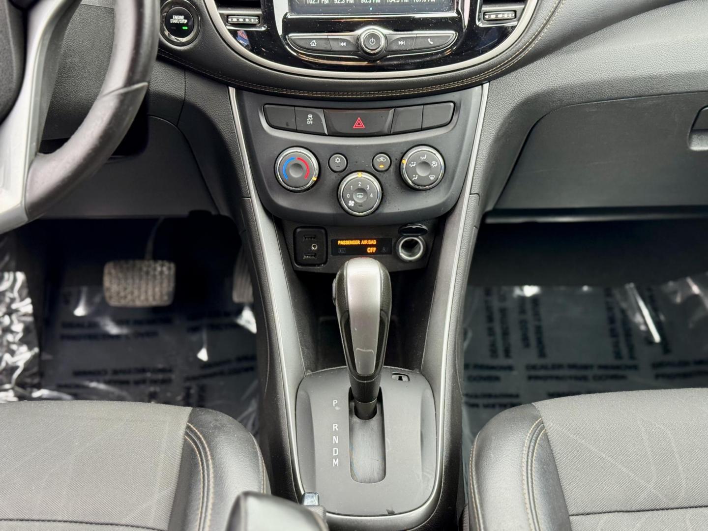 2017 BLACK Chevrolet Trax LT FWD (3GNCJLSB4HL) with an 1.4L L4 DOHC 16V engine, 6A transmission, located at 7600 S Western Ave., Chicago, IL, 60620, (773) 918-3980, 0.000000, 0.000000 - Photo#11