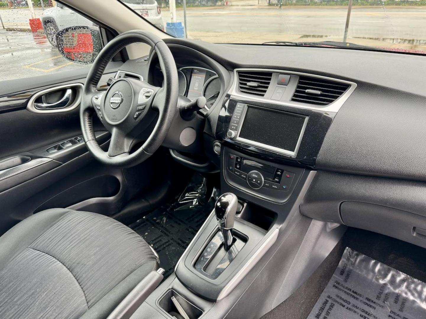 2019 RED Nissan Sentra S CVT (3N1AB7APXKY) with an 1.8L L4 SFI DOHC 16V engine, CVT transmission, located at 7600 S Western Ave., Chicago, IL, 60620, (773) 918-3980, 0.000000, 0.000000 - Photo#8