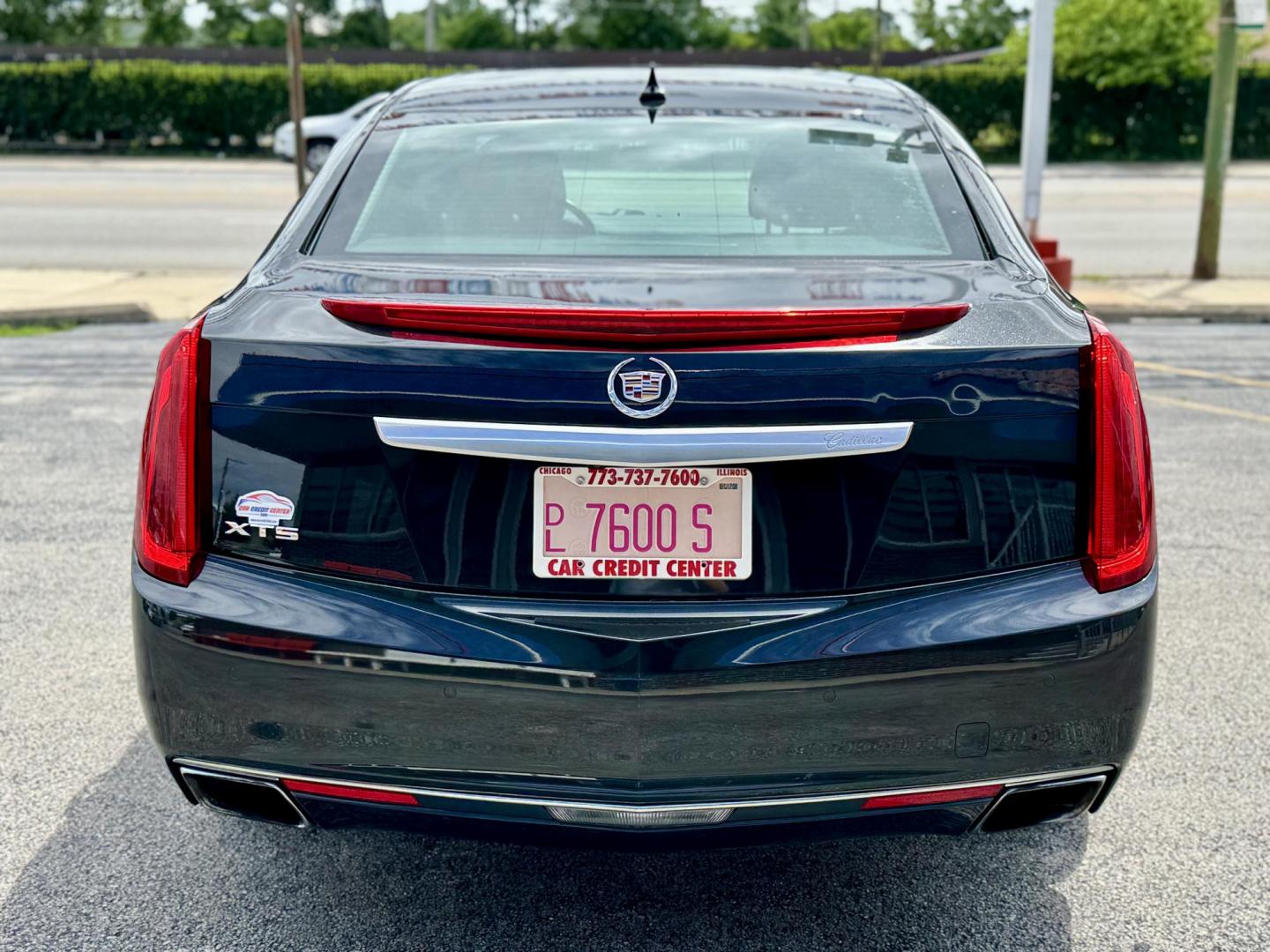 2014 BLACK Cadillac XTS Luxury FWD (2G61M5S3XE9) with an 3.6L V6 DOHC 24V engine, 6-Speed Automatic transmission, located at 7600 S Western Ave., Chicago, IL, 60620, (773) 918-3980, 0.000000, 0.000000 - Photo#3