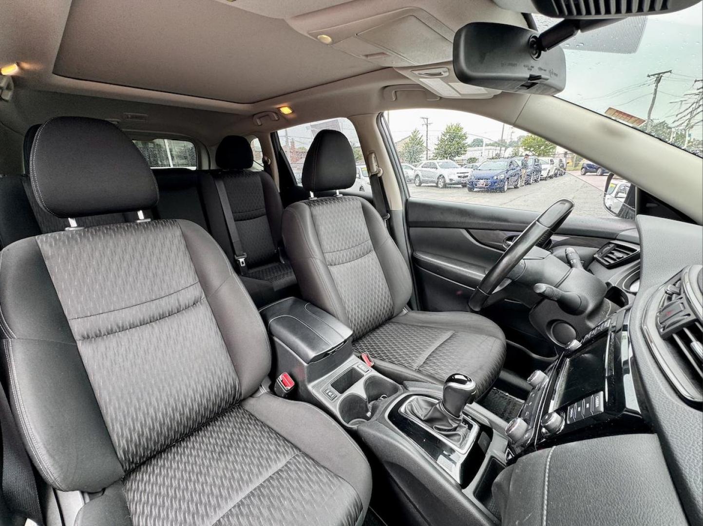 2019 GRAY Nissan Rogue S 2WD (JN8AT2MT4KW) with an 2.5L L4 DOHC 16V engine, CVT transmission, located at 7600 S Western Ave., Chicago, IL, 60620, (773) 918-3980, 0.000000, 0.000000 - Photo#9