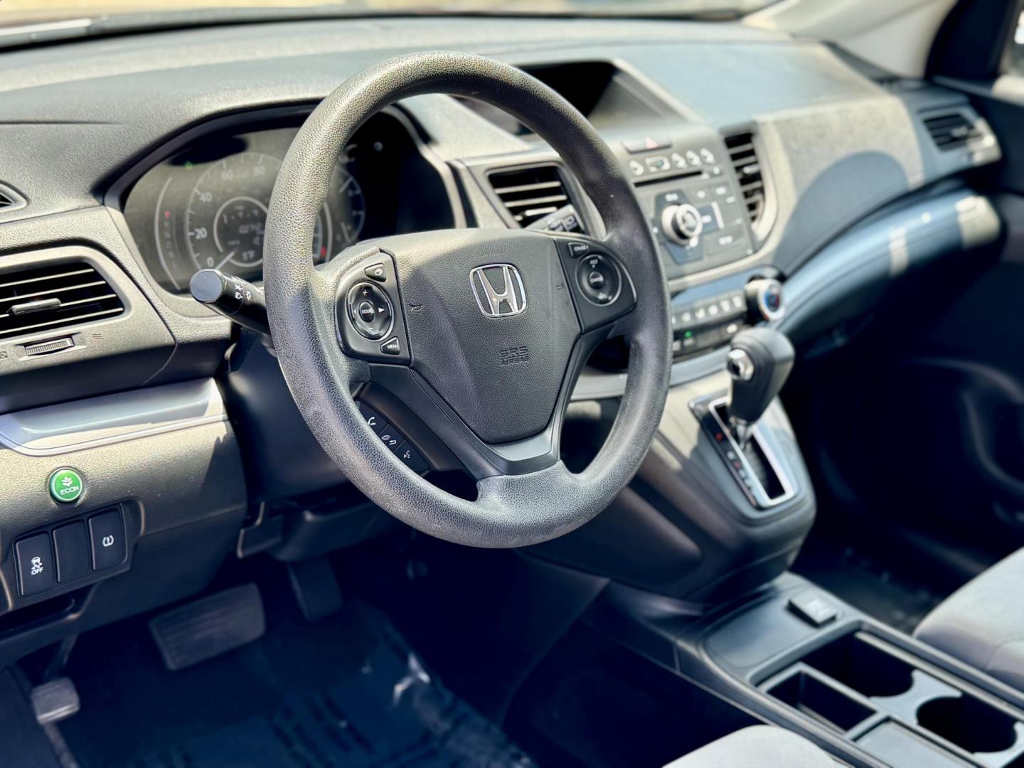 2015 BURGANDY Honda CR-V LX 4WD (5J6RM4H37FL) with an 2.4L L4 DOHC 16V engine, Continuously Variable Transmission transmission, located at 7600 S Western Ave., Chicago, IL, 60620, (773) 918-3980, 0.000000, 0.000000 - Photo#5