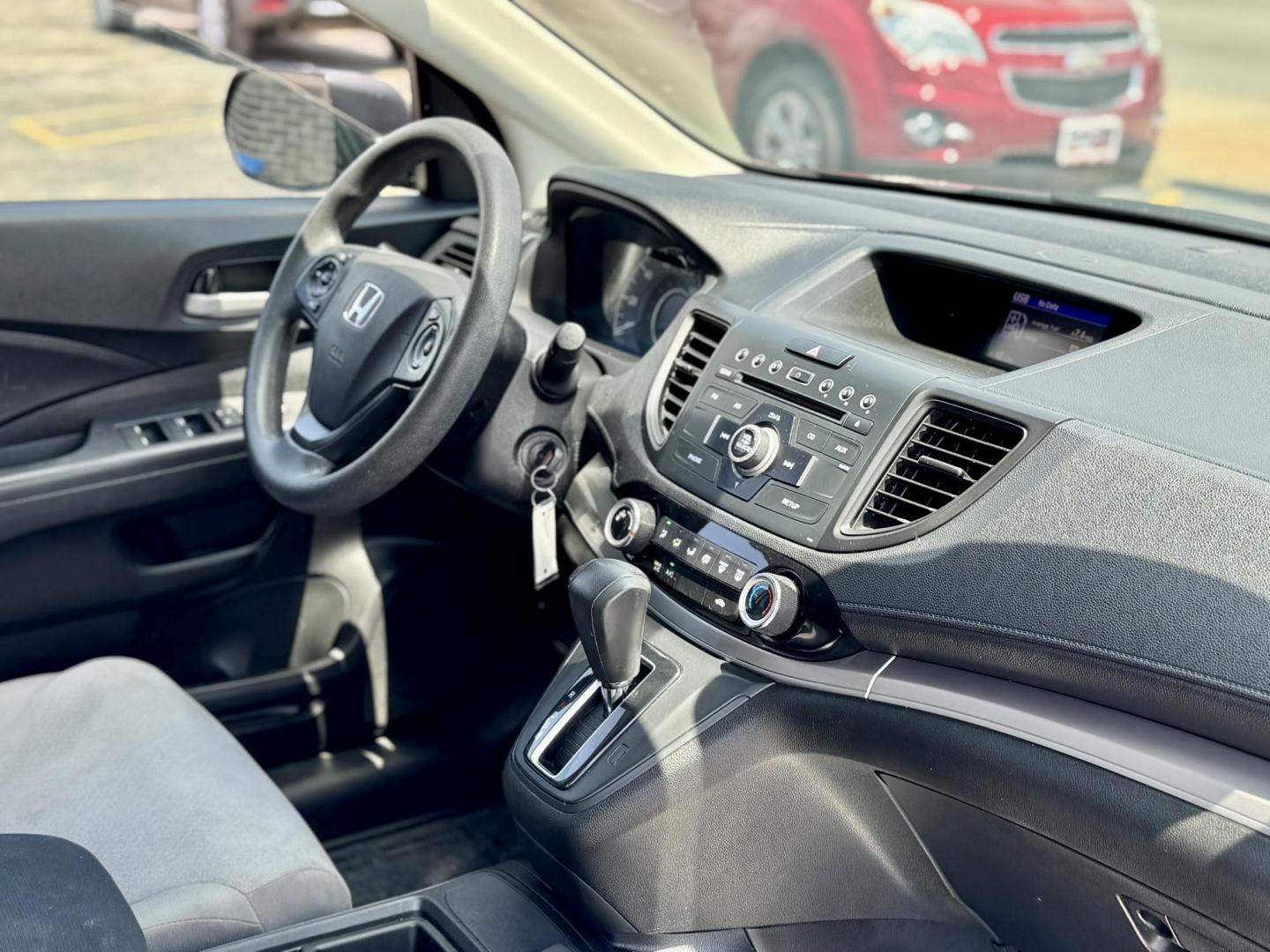 2015 BURGANDY Honda CR-V LX 4WD (5J6RM4H37FL) with an 2.4L L4 DOHC 16V engine, Continuously Variable Transmission transmission, located at 7600 S Western Ave., Chicago, IL, 60620, (773) 918-3980, 0.000000, 0.000000 - Photo#8
