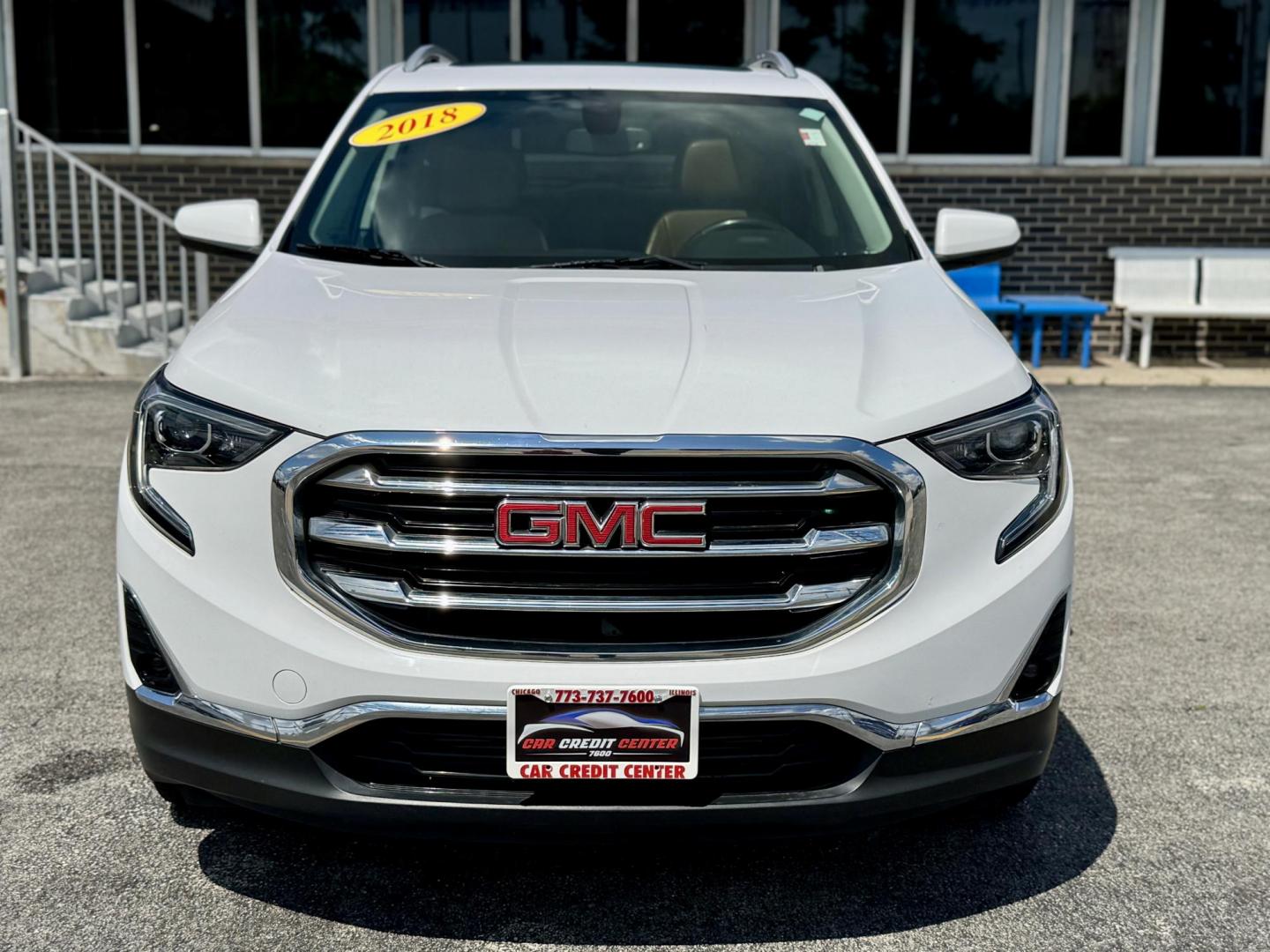 2018 WHITE GMC Terrain SLT (3GKALPEX2JL) with an 2.0L L4 DOHC 16V TURBO engine, 6A transmission, located at 7600 S Western Ave., Chicago, IL, 60620, (773) 918-3980, 0.000000, 0.000000 - Photo#1