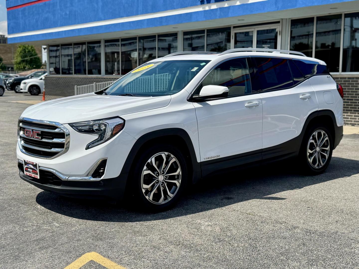 2018 WHITE GMC Terrain SLT (3GKALPEX2JL) with an 2.0L L4 DOHC 16V TURBO engine, 6A transmission, located at 7600 S Western Ave., Chicago, IL, 60620, (773) 918-3980, 0.000000, 0.000000 - Photo#2