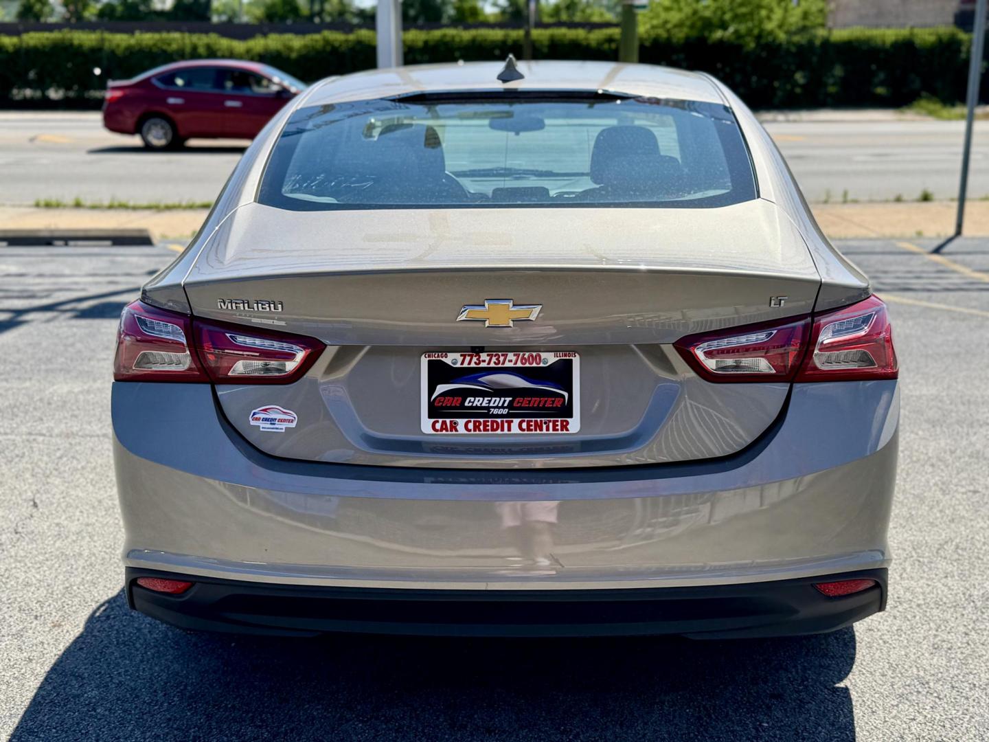 2022 GRAY Chevrolet Malibu LT (1G1ZD5ST6NF) with an 1.5L L4 DOHC 16V engine, 6A transmission, located at 7600 S Western Ave., Chicago, IL, 60620, (773) 918-3980, 0.000000, 0.000000 - Photo#3