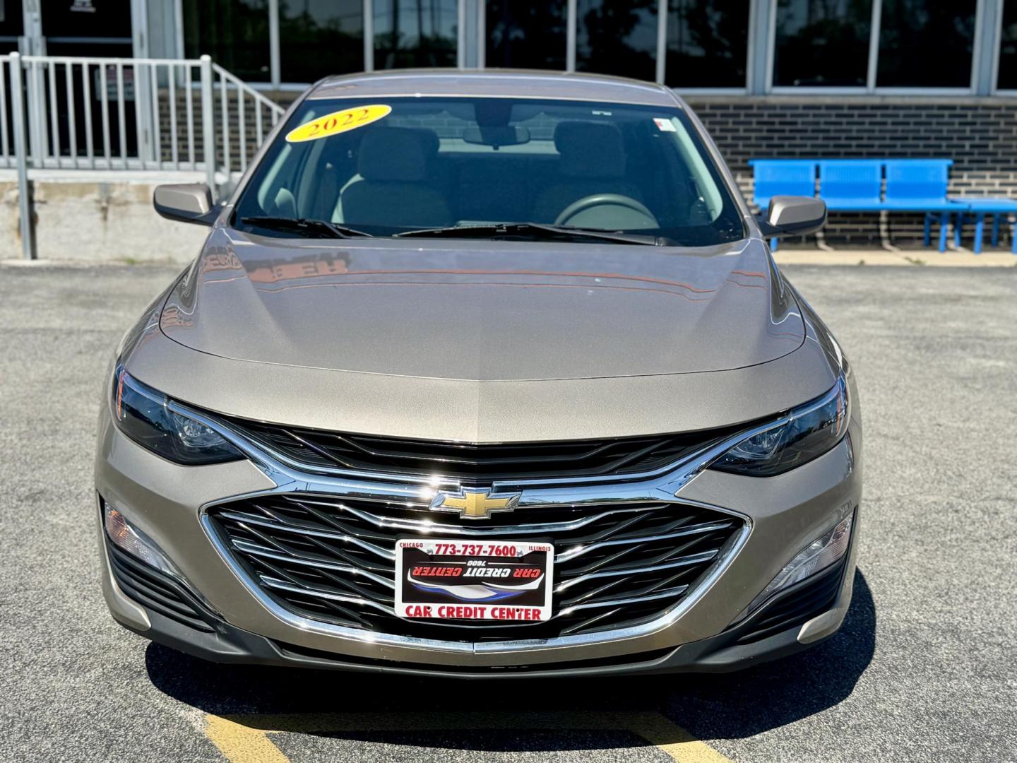2022 GRAY Chevrolet Malibu LT (1G1ZD5ST6NF) with an 1.5L L4 DOHC 16V engine, 6A transmission, located at 7600 S Western Ave., Chicago, IL, 60620, (773) 918-3980, 0.000000, 0.000000 - Photo#1