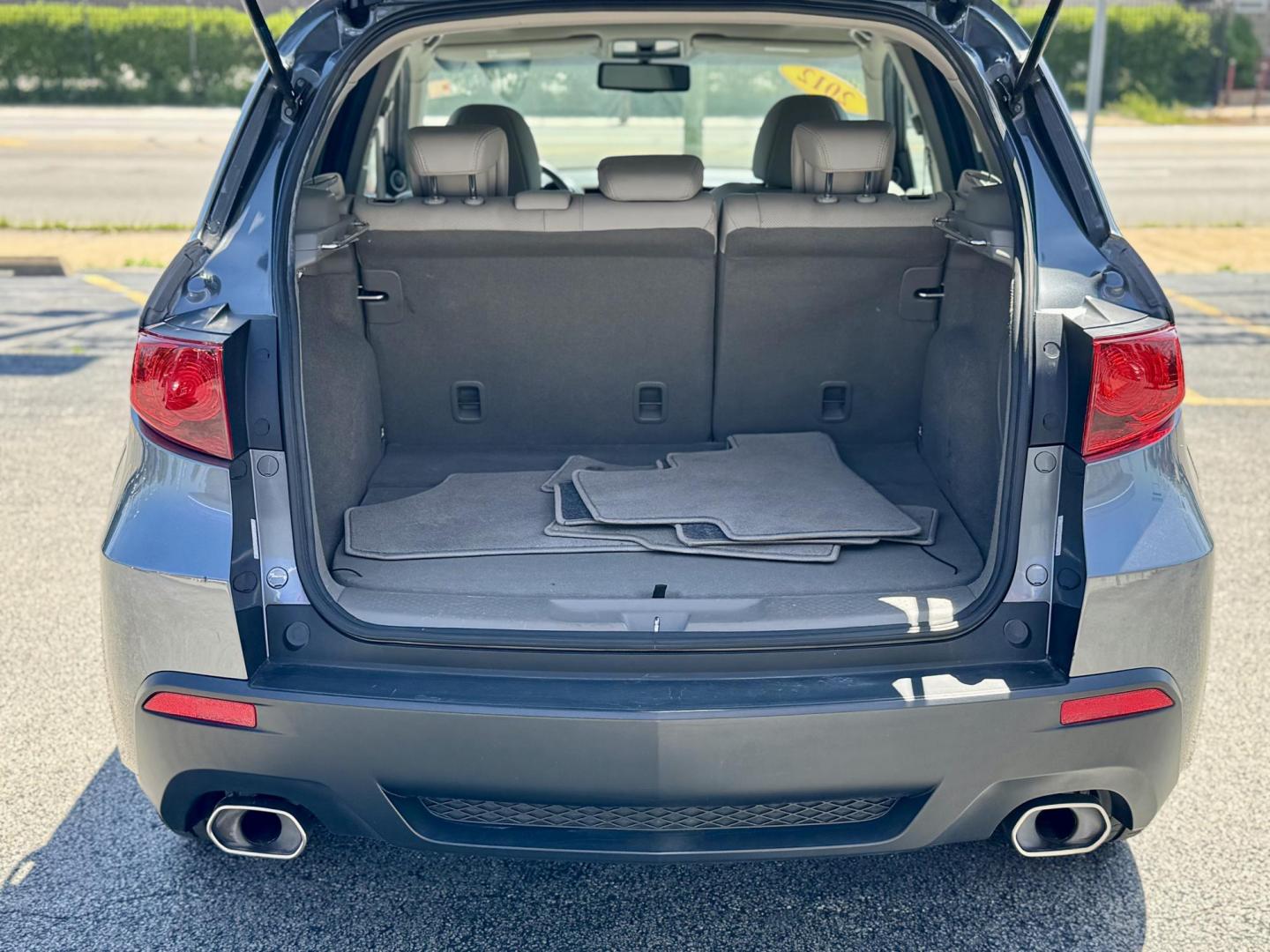 2012 GRAY Acura RDX 5-Spd AT SH-AWD (5J8TB1H29CA) with an 2.3L L4 DOHC 16V engine, 5-Speed Automatic transmission, located at 7600 S Western Ave., Chicago, IL, 60620, (773) 918-3980, 0.000000, 0.000000 - Photo#5