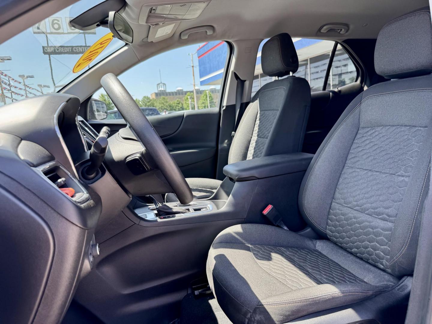 2019 BLACK Chevrolet Equinox LT AWD (2GNAXUEV2K6) with an 1.5L L4 DOHC 16V TURBO engine, 6A transmission, located at 7600 S Western Ave., Chicago, IL, 60620, (773) 918-3980, 0.000000, 0.000000 - Photo#7