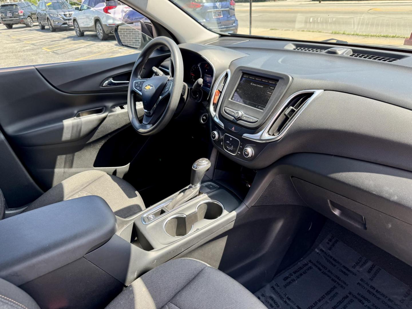 2019 BLACK Chevrolet Equinox LT AWD (2GNAXUEV2K6) with an 1.5L L4 DOHC 16V TURBO engine, 6A transmission, located at 7600 S Western Ave., Chicago, IL, 60620, (773) 918-3980, 0.000000, 0.000000 - Photo#8
