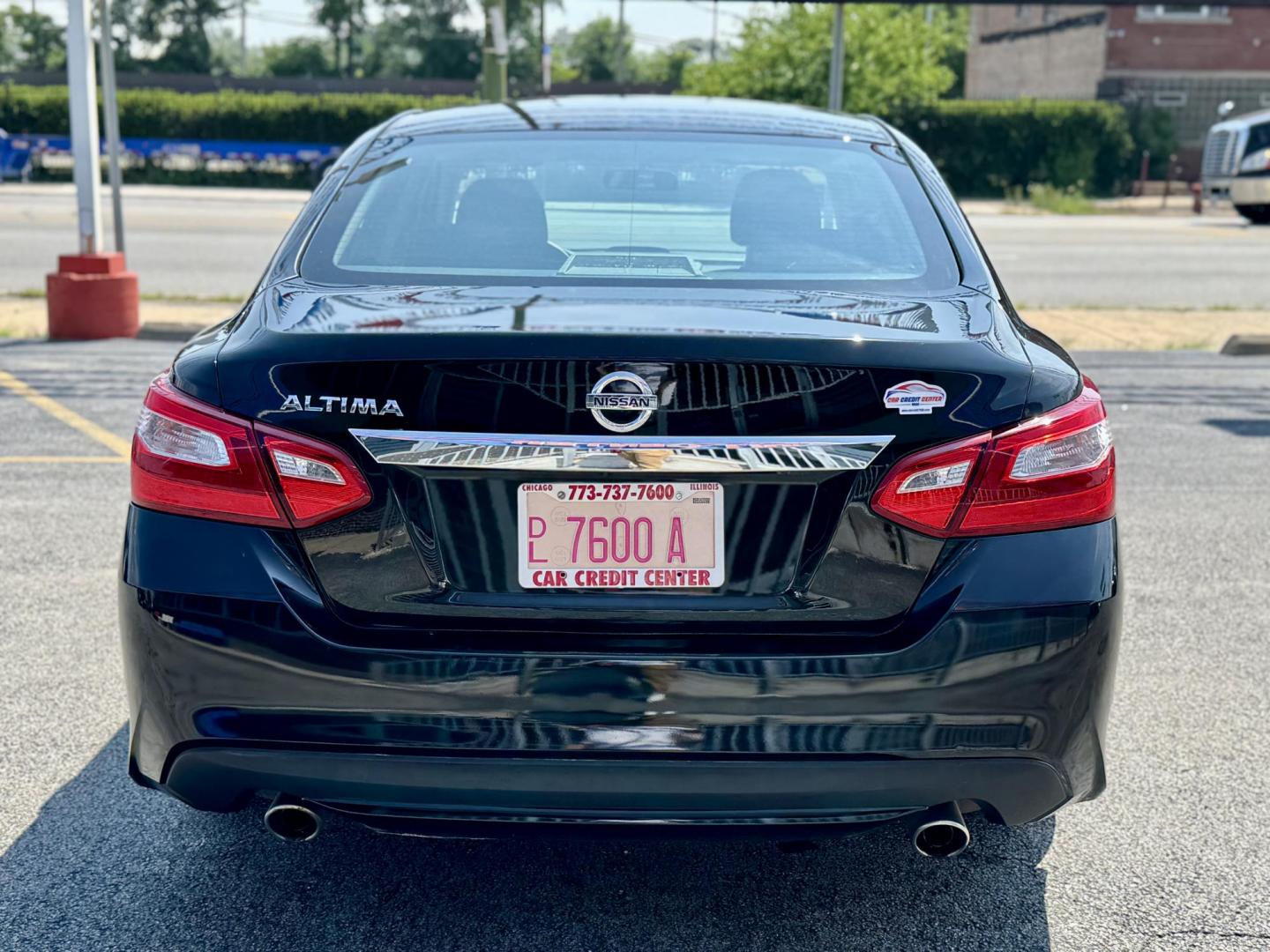 2017 BLACK Nissan Altima 2.5 S (1N4AL3AP5HC) with an 2.5L L4 DOHC 16V engine, CVT transmission, located at 7600 S Western Ave., Chicago, IL, 60620, (773) 918-3980, 0.000000, 0.000000 - Photo#3