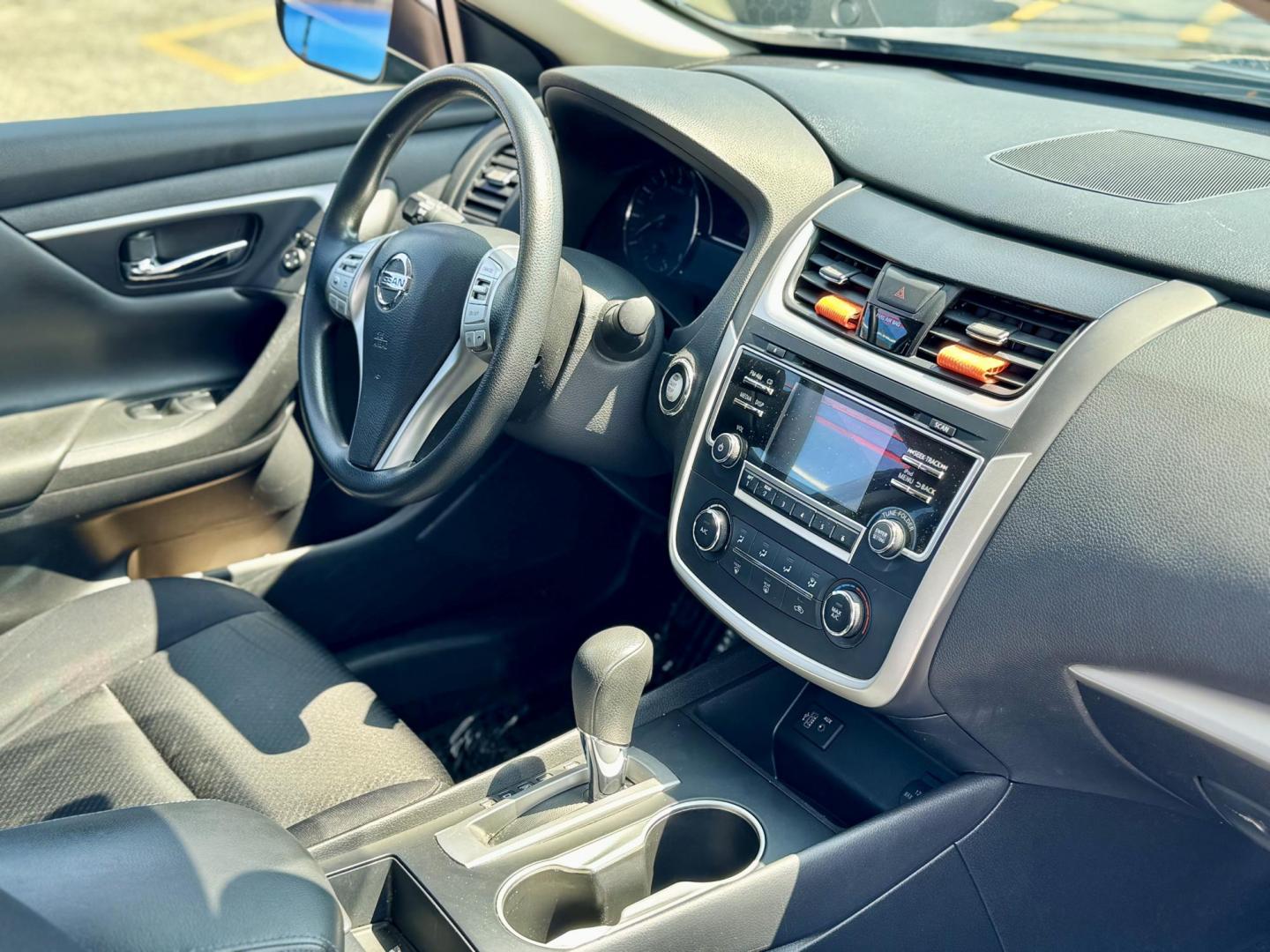 2017 BLACK Nissan Altima 2.5 S (1N4AL3AP5HC) with an 2.5L L4 DOHC 16V engine, CVT transmission, located at 7600 S Western Ave., Chicago, IL, 60620, (773) 918-3980, 0.000000, 0.000000 - Photo#7