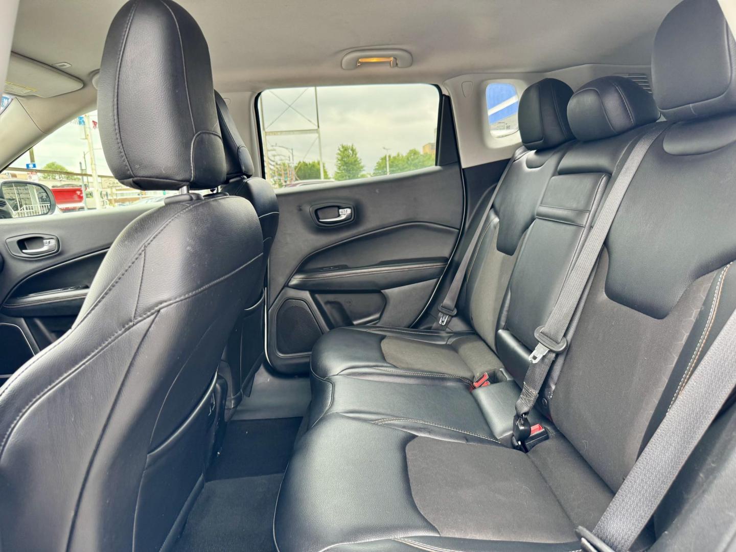 2017 WHITE Jeep Compass Sport 4WD (3C4NJDBB0HT) with an 2.4L L4 DOHC 16V engine, located at 7600 S Western Ave., Chicago, IL, 60620, (773) 918-3980, 0.000000, 0.000000 - Photo#10