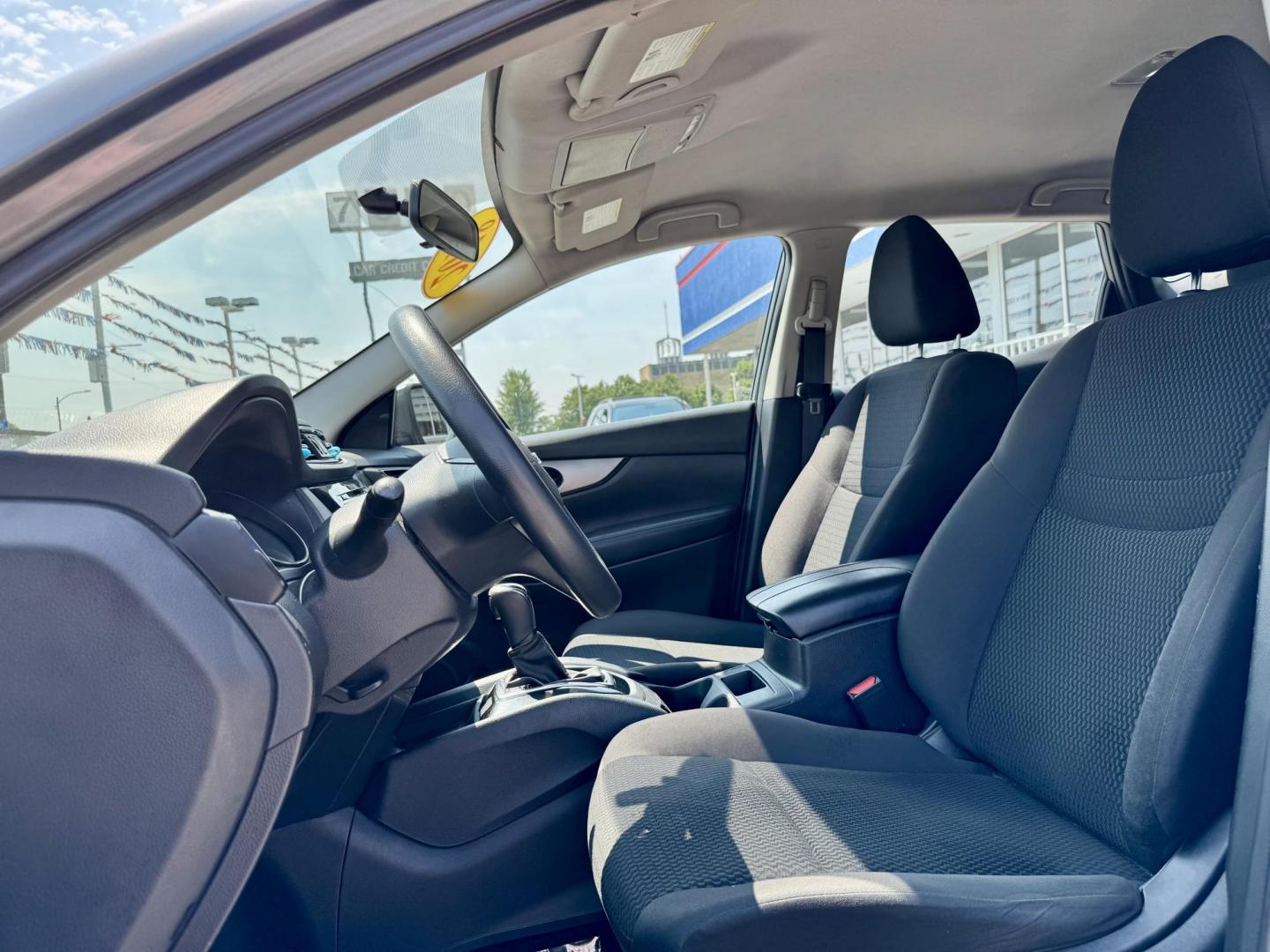 2018 GRAY Nissan Rogue Sport SL (JN1BJ1CPXJW) with an 2.0L L4 DOHC 16V engine, CVT transmission, located at 7600 S Western Ave., Chicago, IL, 60620, (773) 918-3980, 0.000000, 0.000000 - Photo#7