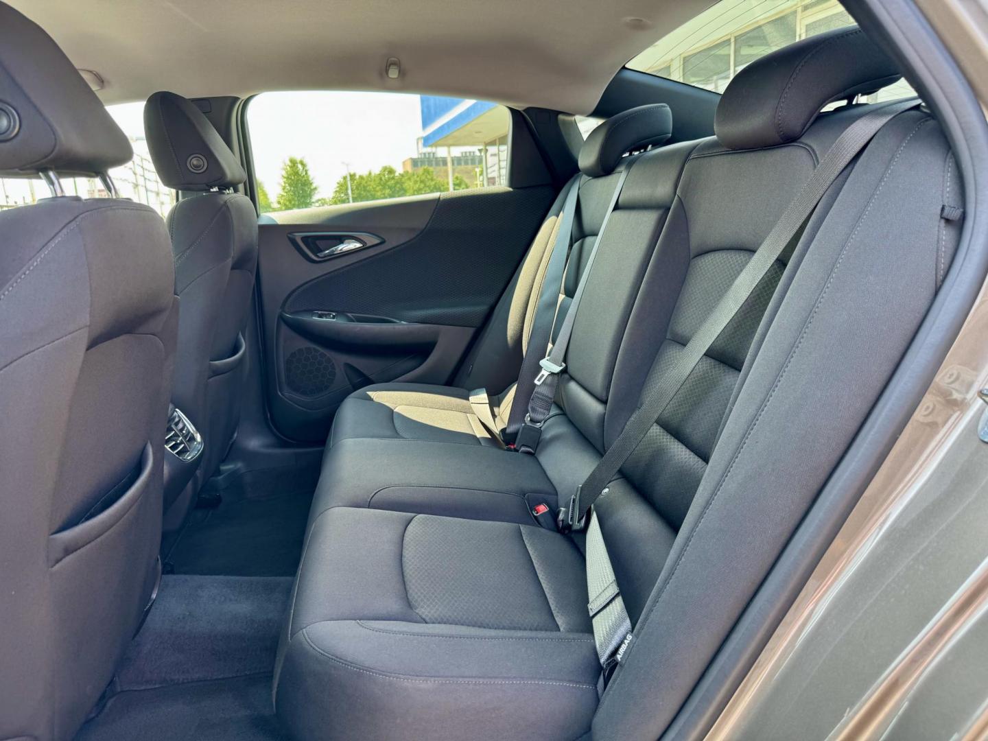 2020 GRAY Chevrolet Malibu LT (1G1ZD5ST7LF) with an 1.5L L4 DOHC 16V engine, 6A transmission, located at 7600 S Western Ave., Chicago, IL, 60620, (773) 918-3980, 0.000000, 0.000000 - Photo#11