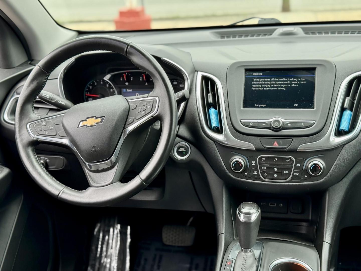 2019 GRAY Chevrolet Equinox LT 1.5 2WD (2GNAXKEV9K6) with an 1.5L L4 DIR DOHC 16V TURBO engine, 6A transmission, located at 7600 S Western Ave., Chicago, IL, 60620, (773) 918-3980, 0.000000, 0.000000 - Photo#6