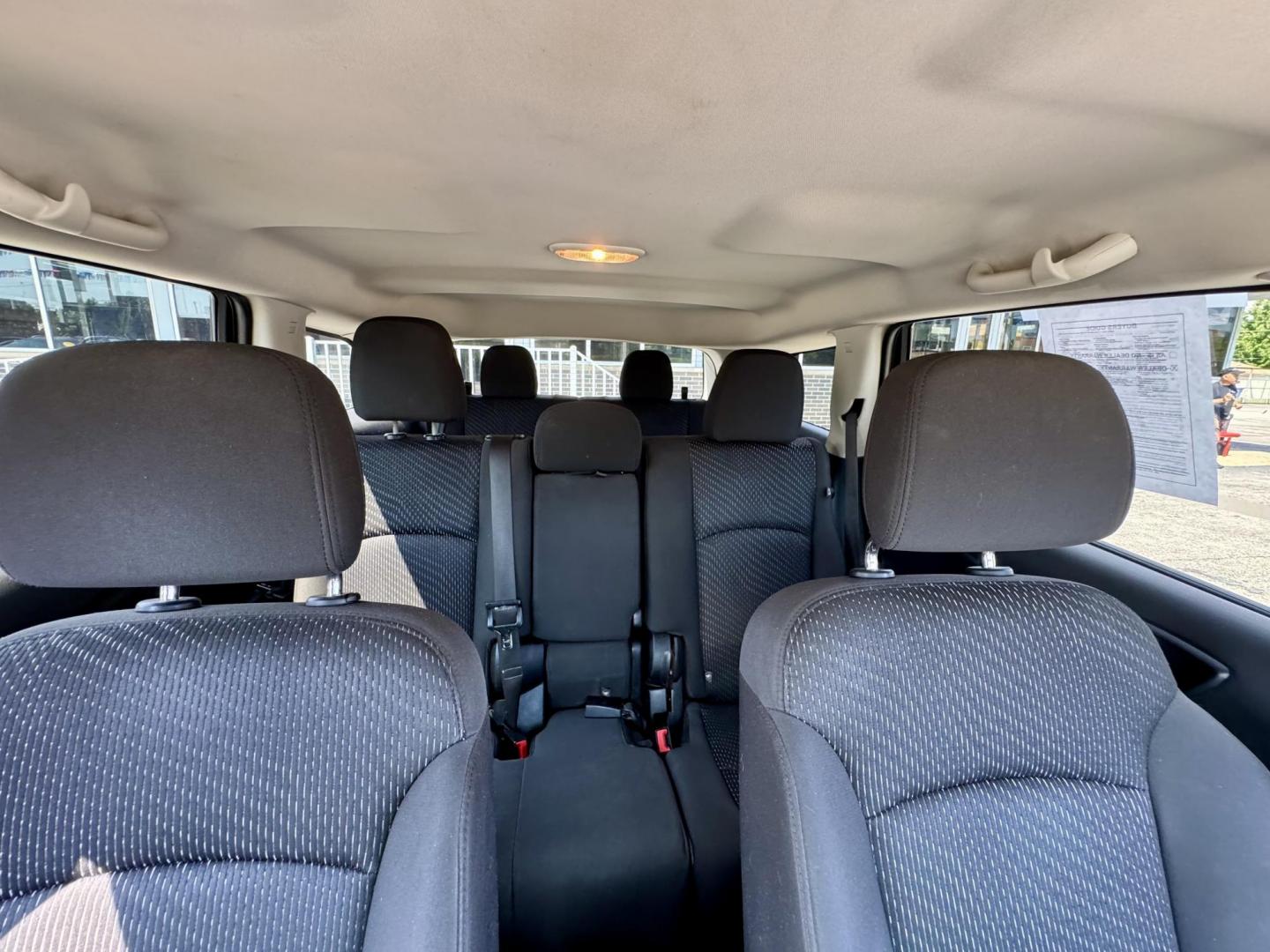 2018 SILVER Dodge Journey SE (3C4PDCAB2JT) with an 2.4L L4 DOHC 16V engine, 4A transmission, located at 7600 S Western Ave., Chicago, IL, 60620, (773) 918-3980, 0.000000, 0.000000 - Photo#12