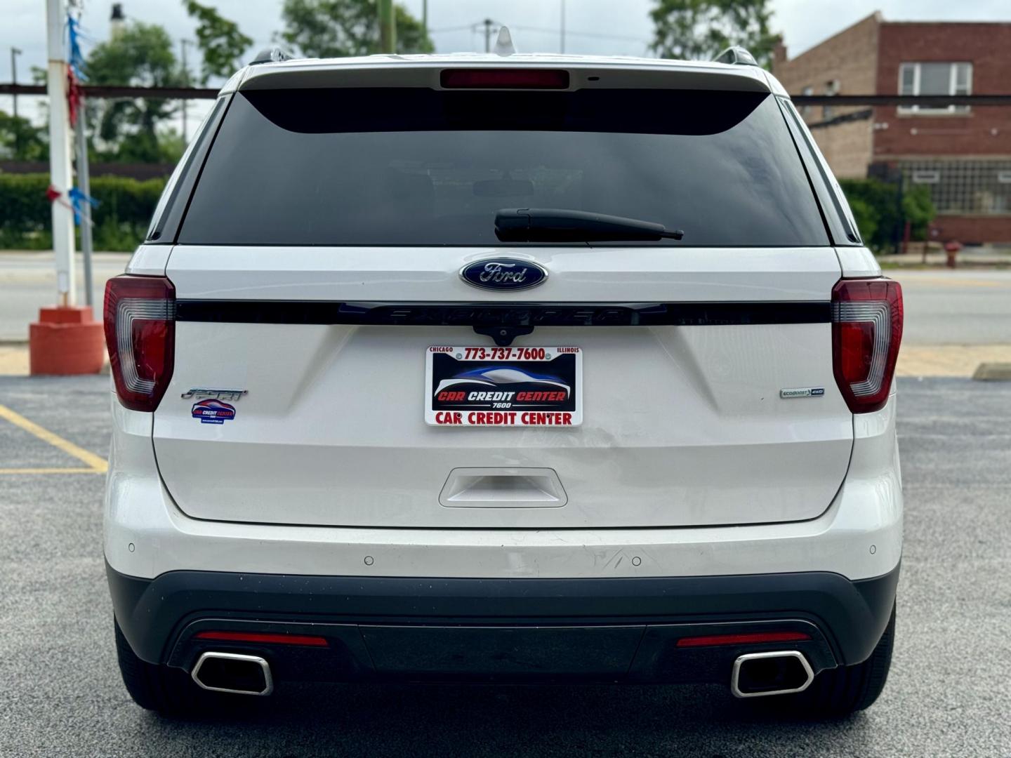 2016 WHITE Ford Explorer Sport 4WD (1FM5K8GT6GG) with an 3.5L V6 DOHC 24V engine, 6-Speed Automatic transmission, located at 7600 S Western Ave., Chicago, IL, 60620, (773) 918-3980, 0.000000, 0.000000 - Photo#3